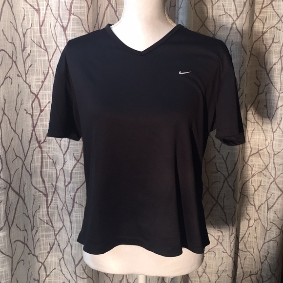 Nike athletic Dri-Fit crop top tee - Picture 1 of 5